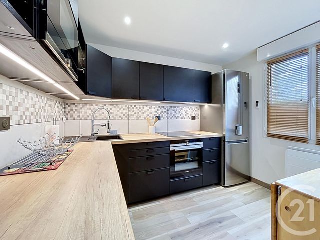 Appartement Studio à louer - 1 pièce - 37.02 m2 - CHATOU - 78 - ILE-DE-FRANCE - Century 21 F.S.K