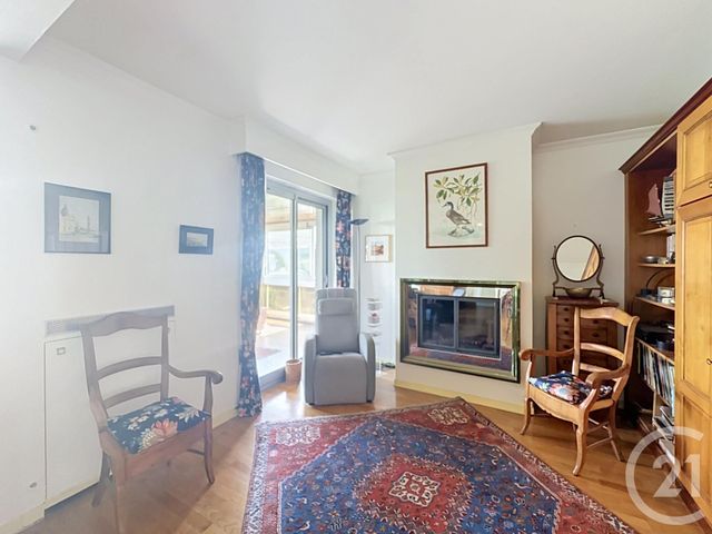 Appartement à vendre - 4 pièces - 103.0 m2 - CHATOU - 78 - ILE-DE-FRANCE - Century 21 F.S.K