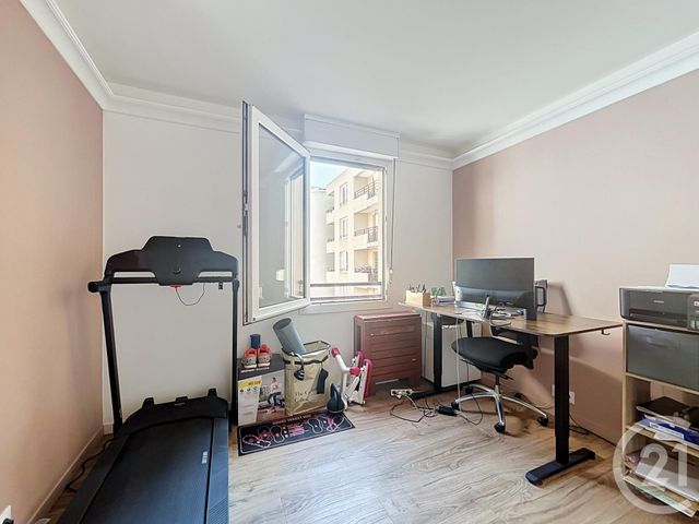 Appartement F4 à vendre - 4 pièces - 87.24 m2 - RUEIL MALMAISON - 92 - ILE-DE-FRANCE - Century 21 F.S.K