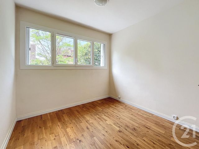 Appartement F2 à louer - 2 pièces - 46.97 m2 - CHATOU - 78 - ILE-DE-FRANCE - Century 21 F.S.K