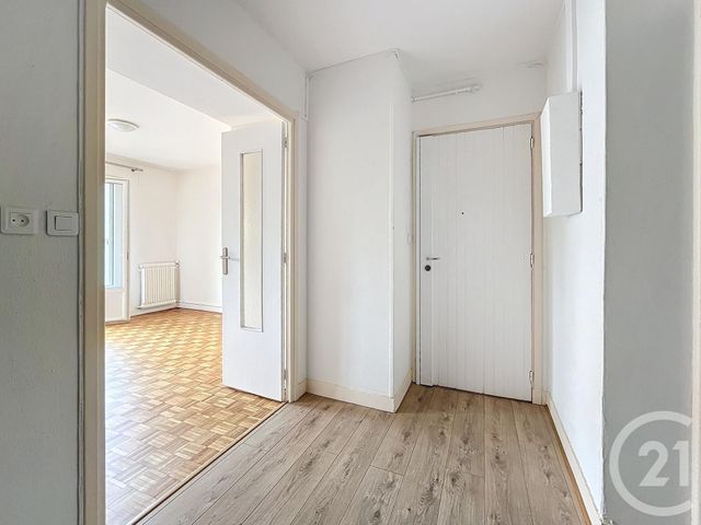 Appartement F2 à louer - 2 pièces - 46.97 m2 - CHATOU - 78 - ILE-DE-FRANCE - Century 21 F.S.K