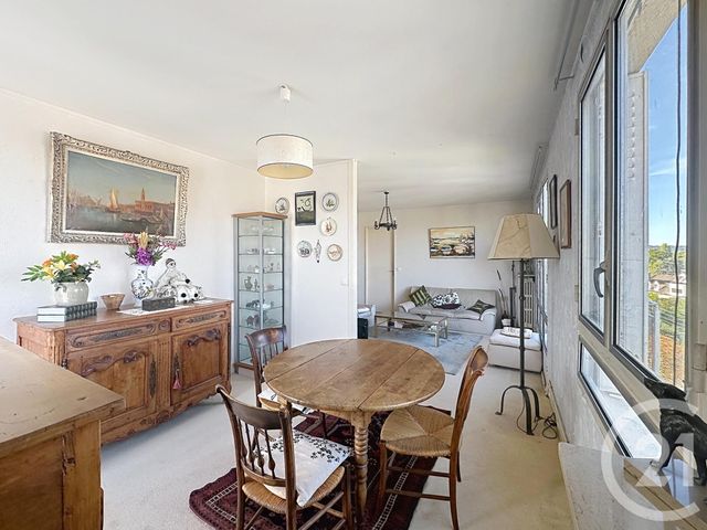Appartement à vendre - 4 pièces - 63.6 m2 - RUEIL MALMAISON - 92 - ILE-DE-FRANCE - Century 21 F.S.K