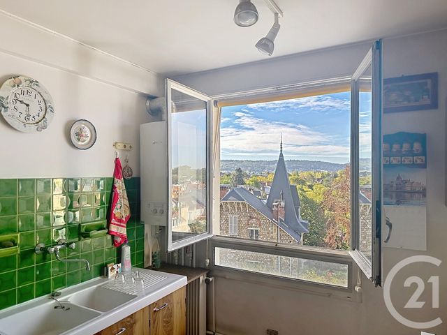 Appartement à vendre - 4 pièces - 63.6 m2 - RUEIL MALMAISON - 92 - ILE-DE-FRANCE - Century 21 F.S.K