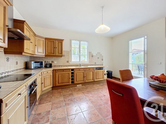 maison à louer - 7 pièces - 216.12 m2 - CHATOU - 78 - ILE-DE-FRANCE - Century 21 F.S.K