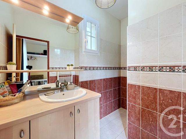 maison à louer - 7 pièces - 216.12 m2 - CHATOU - 78 - ILE-DE-FRANCE - Century 21 F.S.K