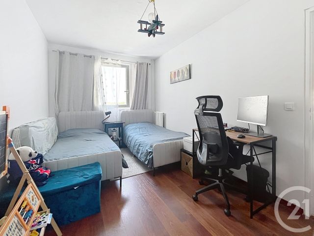 Appartement F3 à vendre - 3 pièces - 71.0 m2 - CHATOU - 78 - ILE-DE-FRANCE - Century 21 F.S.K