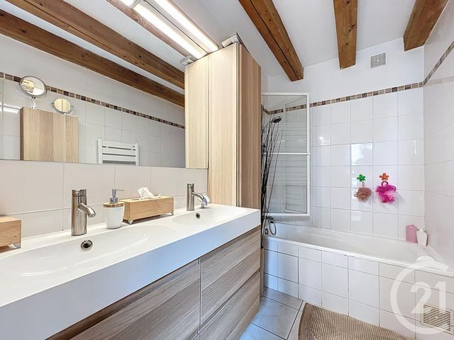 Appartement F4 à vendre - 4 pièces - 61.2 m2 - CHATOU - 78 - ILE-DE-FRANCE - Century 21 F.S.K