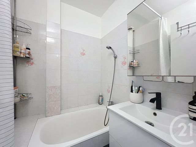 Appartement F4 à vendre - 4 pièces - 67.0 m2 - CHATOU - 78 - ILE-DE-FRANCE - Century 21 F.S.K