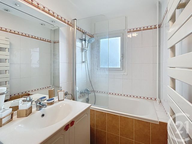 Afficher la photo en grand Appartement F4 à vendre - 4 pièces - 69.48 m2 - HOUILLES - 78 - ILE-DE-FRANCE - Century 21 F.S.K