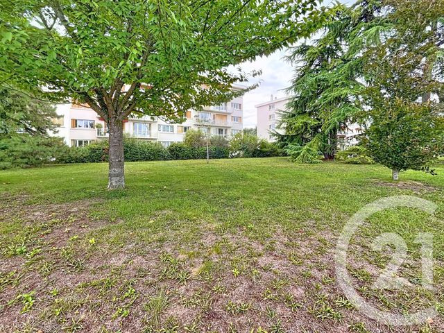 Appartement F3 à louer CROISSY SUR SEINE
