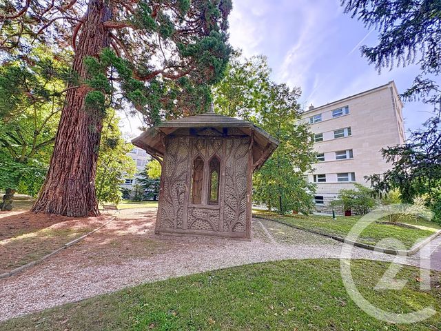 Afficher la photo en grand Appartement F3 à vendre - 3 pièces - 75.04 m2 - CHATOU - 78 - ILE-DE-FRANCE - Century 21 F.S.K
