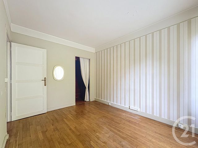 Afficher la photo en grand Appartement F3 à vendre - 3 pièces - 75.04 m2 - CHATOU - 78 - ILE-DE-FRANCE - Century 21 F.S.K