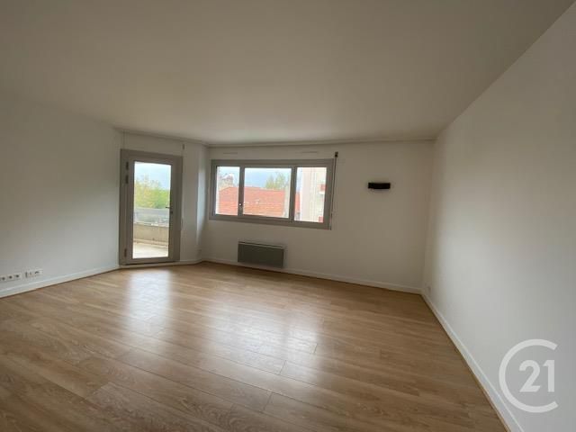 Appartement F4 à louer - 4 pièces - 91.39 m2 - LE VESINET - 78 - ILE-DE-FRANCE - Century 21 F.S.K