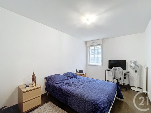 Appartement F2 à louer - 2 pièces - 51.2 m2 - RUEIL MALMAISON - 92 - ILE-DE-FRANCE - Century 21 F.S.K