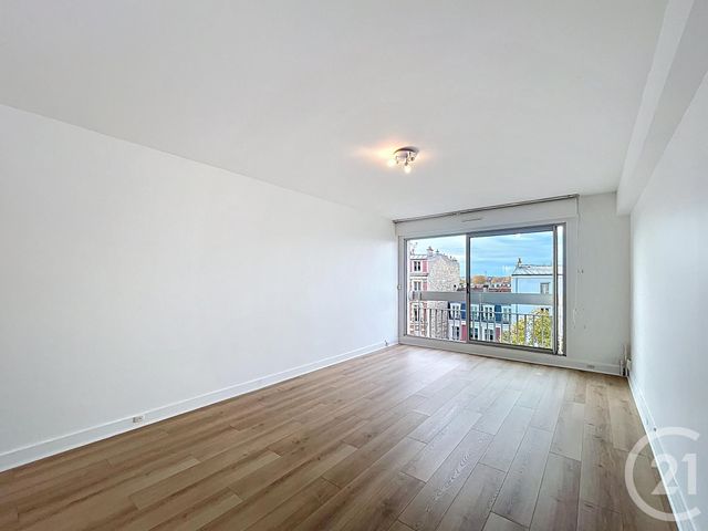 Appartement F2 à louer - 2 pièces - 62.74 m2 - CHATOU - 78 - ILE-DE-FRANCE - Century 21 F.S.K