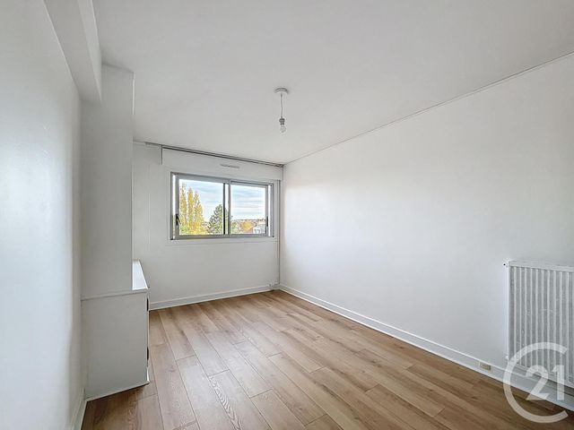 Appartement F2 à louer - 2 pièces - 62.74 m2 - CHATOU - 78 - ILE-DE-FRANCE - Century 21 F.S.K