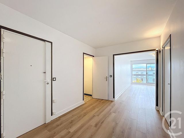 Appartement F2 à louer - 2 pièces - 62.74 m2 - CHATOU - 78 - ILE-DE-FRANCE - Century 21 F.S.K