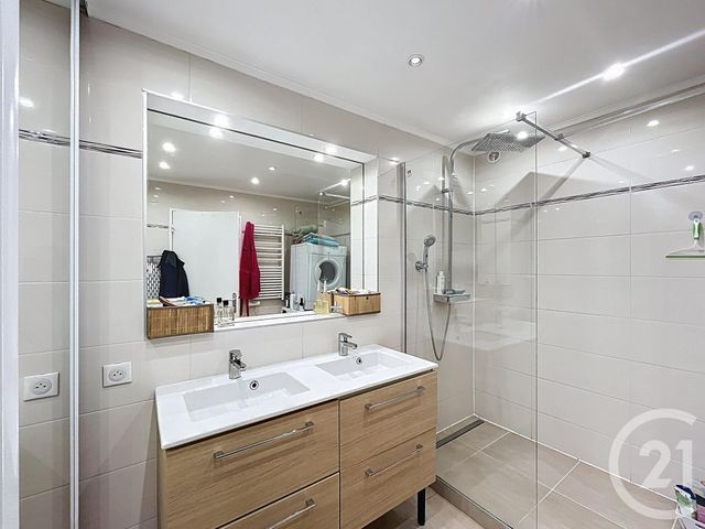 Appartement F5 à vendre - 4 pièces - 111.78 m2 - CHATOU - 78 - ILE-DE-FRANCE - Century 21 F.S.K