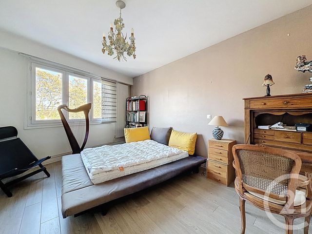 Appartement F3 à vendre - 3 pièces - 74.16 m2 - LE VESINET - 78 - ILE-DE-FRANCE - Century 21 F.S.K