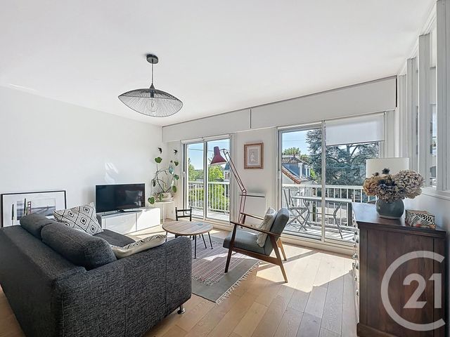 Appartement à vendre - 3 pièces - 69.53 m2 - CHATOU - 78 - ILE-DE-FRANCE - Century 21 F.S.K