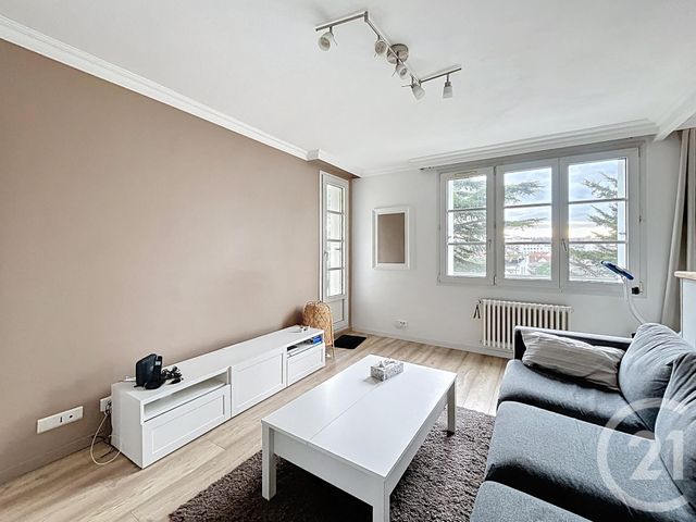 Appartement F4 à louer - 4 pièces - 67.24 m2 - LE PECQ - 78 - ILE-DE-FRANCE - Century 21 F.S.K