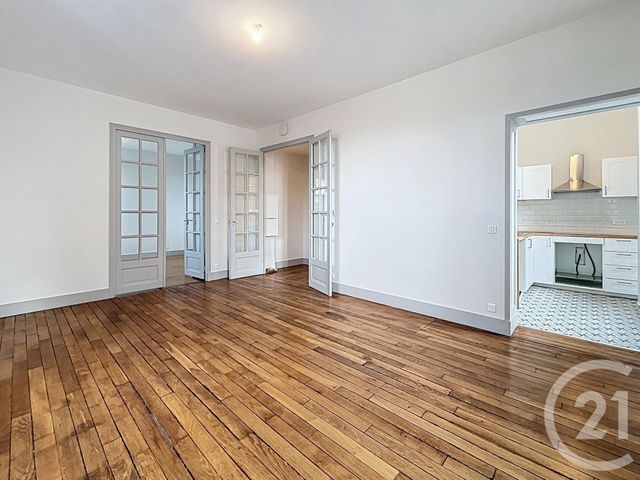 Appartement à louer - 2 pièces - 49.4 m2 - ST GERMAIN EN LAYE - 78 - ILE-DE-FRANCE - Century 21 F.S.K