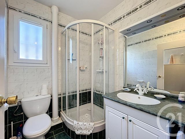 Appartement F5 à louer - 5 pièces - 98.63 m2 - CHATOU - 78 - ILE-DE-FRANCE - Century 21 F.S.K