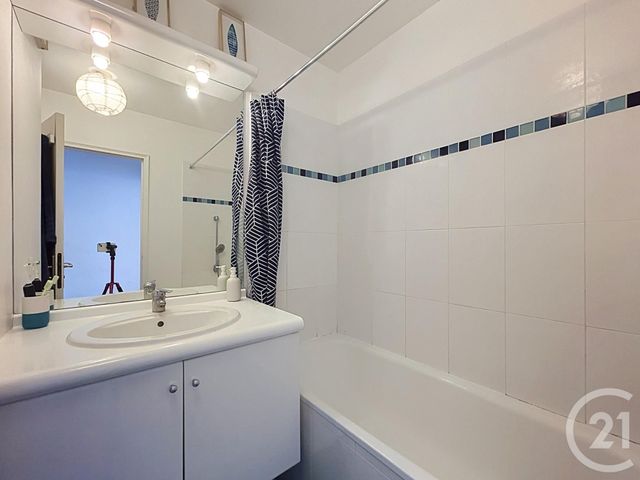 Appartement F4 à vendre - 4 pièces - 84.03 m2 - CHATOU - 78 - ILE-DE-FRANCE - Century 21 F.S.K