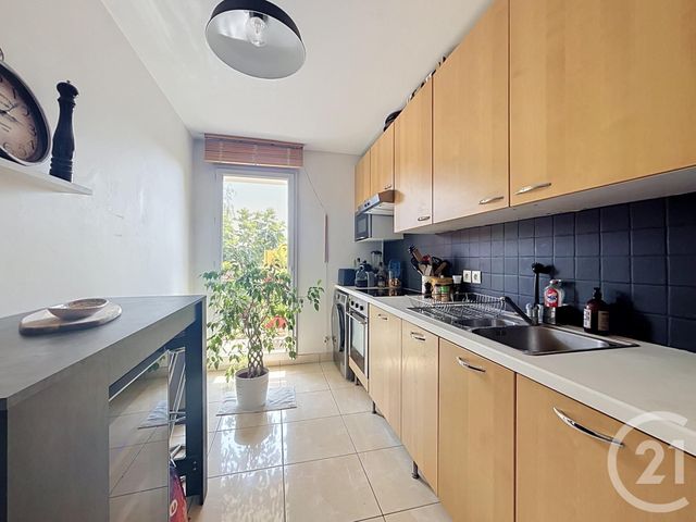 Appartement F4 à vendre - 4 pièces - 84.03 m2 - CHATOU - 78 - ILE-DE-FRANCE - Century 21 F.S.K