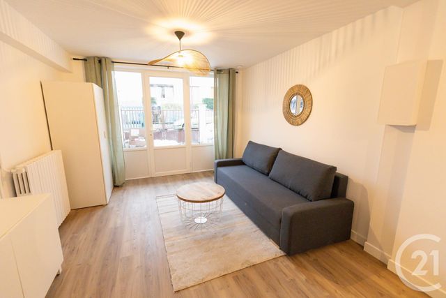 Appartement Studio à louer - 1 pièce - 25.1 m2 - SARTROUVILLE - 78 - ILE-DE-FRANCE - Century 21 F.S.K