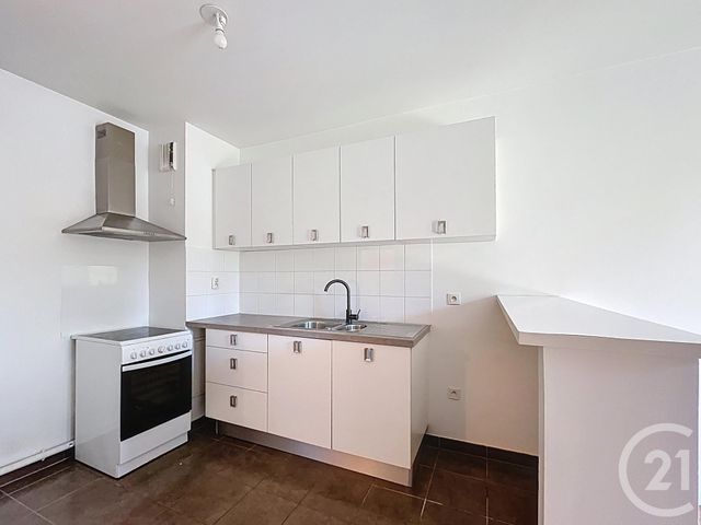 Appartement à louer - 2 pièces - 39.53 m2 - CHATOU - 78 - ILE-DE-FRANCE - Century 21 F.S.K