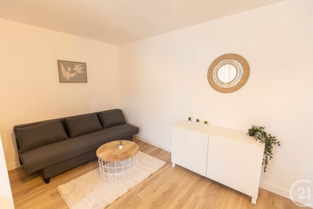 Appartement Studio à louer SARTROUVILLE
