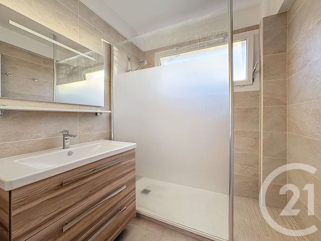 Appartement F4 à louer - 4 pièces - 96.55 m2 - CHATOU - 78 - ILE-DE-FRANCE - Century 21 F.S.K