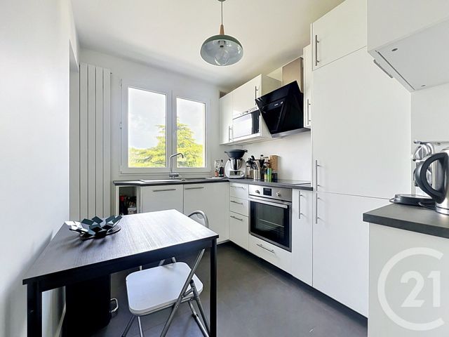 Appartement F3 à vendre - 3 pièces - 55.25 m2 - CHATOU - 78 - ILE-DE-FRANCE - Century 21 F.S.K