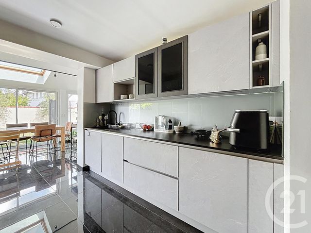 maison à louer - 6 pièces - 109.36 m2 - CHATOU - 78 - ILE-DE-FRANCE - Century 21 F.S.K